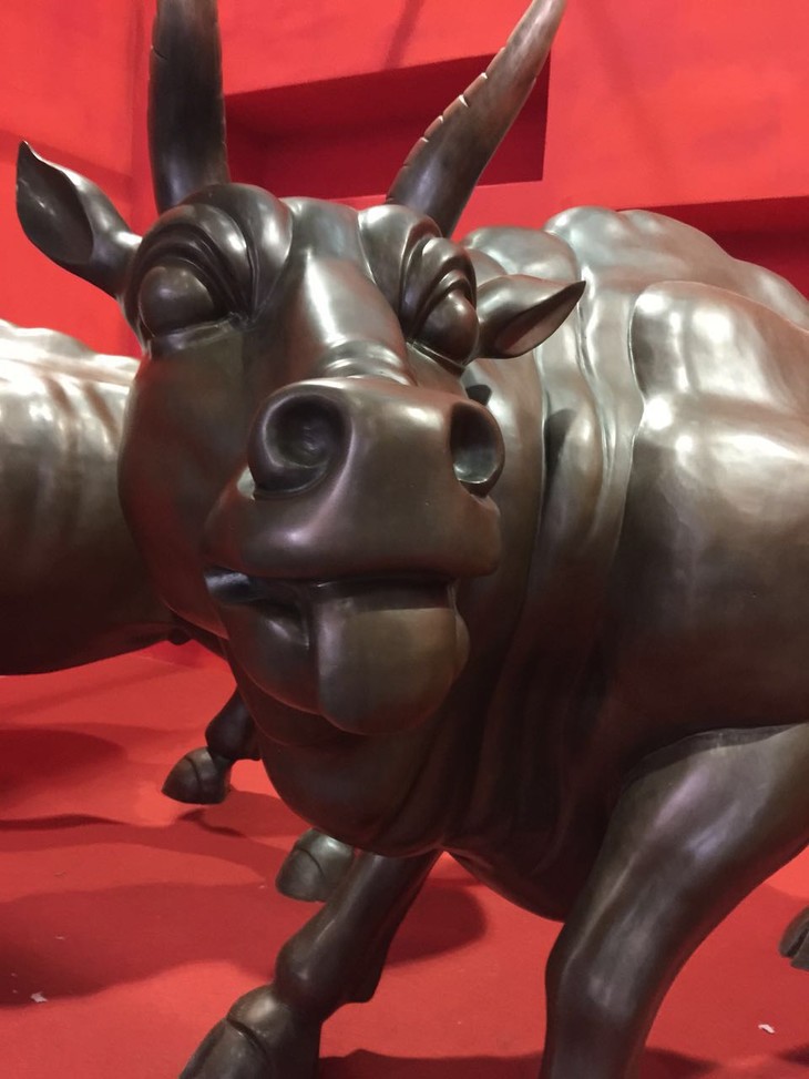朱炳仁铜铸《五牛图》中国牛 真牛