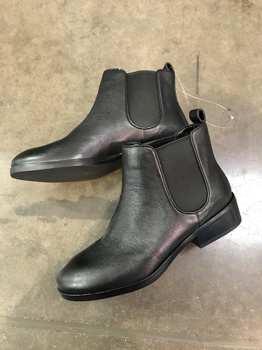 特价！Cole haan 女士黑色短靴 商品图0