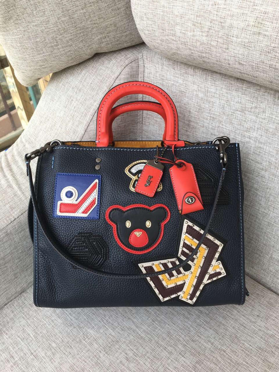 蔻驰coach57231 小熊贴布牛皮包