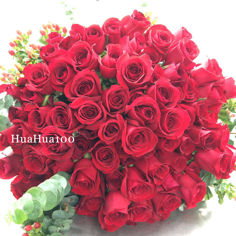 永远爱你丨99朵红玫瑰+尤加利叶花束