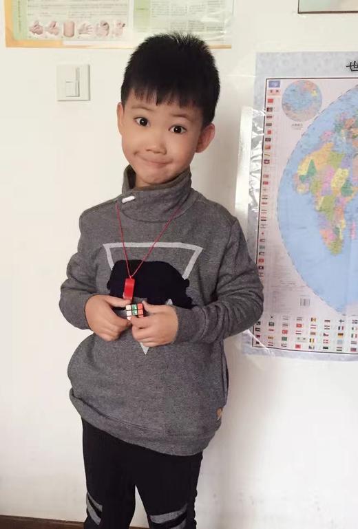 【孤品 捡漏】 加绒保暖卫衣   领子设计是亮点 胸口植绒设计也是亮点 商品图2