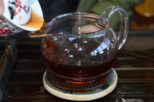 2015年宫廷传奇普洱熟茶 商品图4