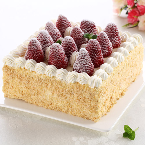 草莓轻乳拿破仑