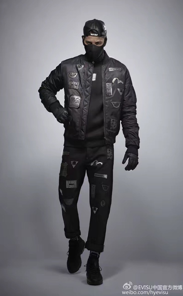 黑暗者暴走族风全身十几块树脂牌代购2000男士棒球服棉衣外套mwt42276