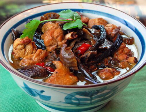 椴木干香菇1斤小鸡炖蘑菇伴侣