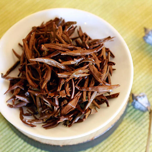 汉合茶叶 金骏眉  红茶 传统经典包装100g 商品图3