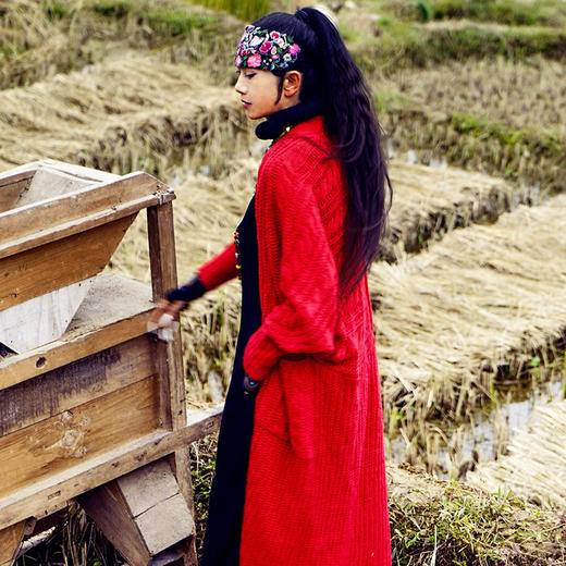 朱红净兮针织外套 |  杨丽萍经典款 | 红色显气色 蓝色日常休闲 商品图1