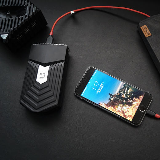 美国SIMPIZ iTron急速自充充电宝 18分钟自充满9000mAh|8重防护|3倍于QC3.0技术 商品图3