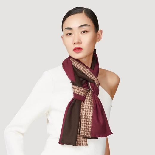 （永久下架）万事利千鸟格语 真丝绒围巾 商品图1