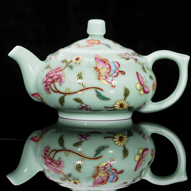 豆青/天青珐琅彩折枝柿壶