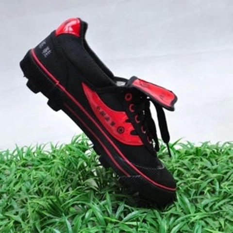 【运动鞋】*足球训练鞋 甲B黑色胶钉足球鞋 30到45 商品图0