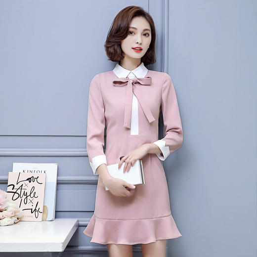 【服饰鞋包】春季新款女装连衣裙娃娃领系带修身显瘦百褶打底鱼尾裙 商品图0