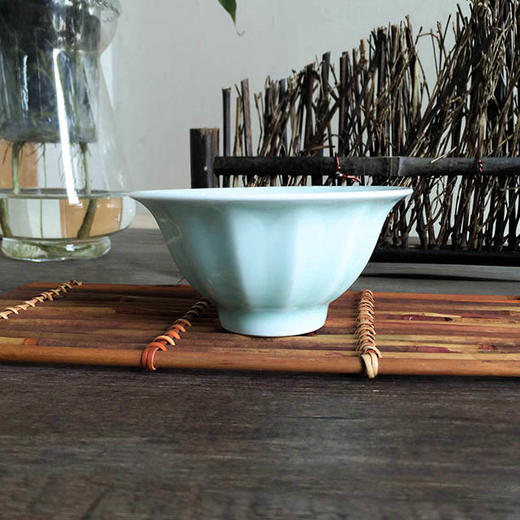 【南宋官窑博物馆特制】青瓷吉祥对（鸡）碗 商品图1