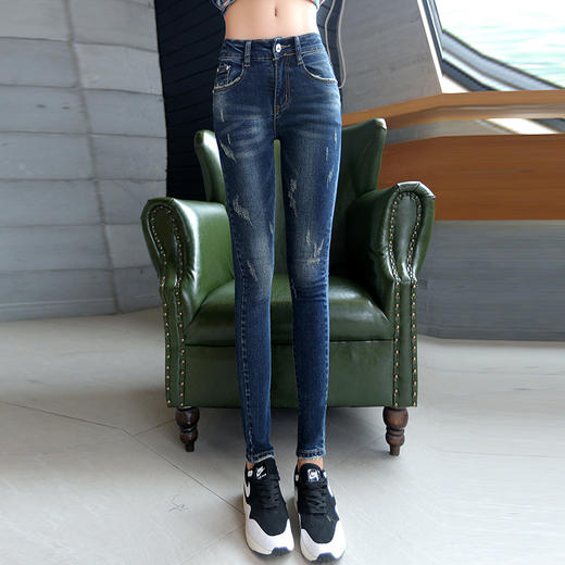 【服饰鞋包】新款韩版修身提臀显瘦牛仔裤女士小脚铅笔裤 商品图0