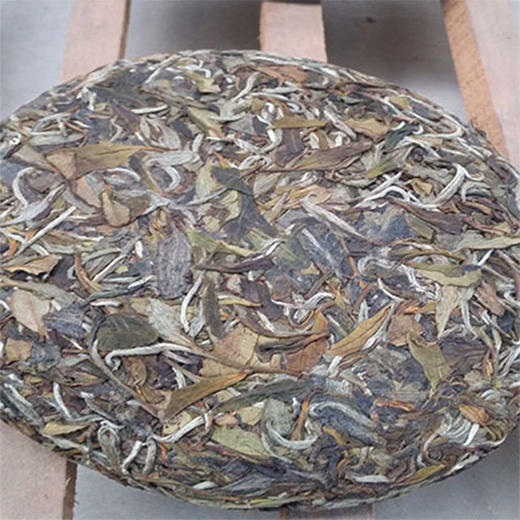 藏雪大礼盒（饼茶）2015 200g+25g 商品图3