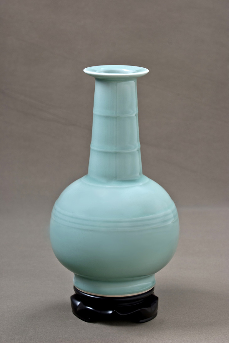 张晞国大师 龙泉青瓷弦纹瓶 坚持原价 仅18件