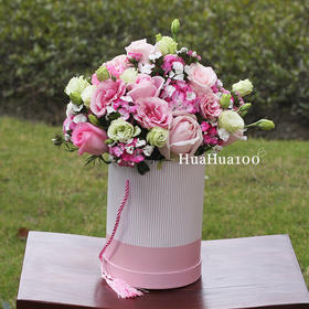 粉玫瑰桶花丨11朵粉玫瑰粉桔梗混合花束