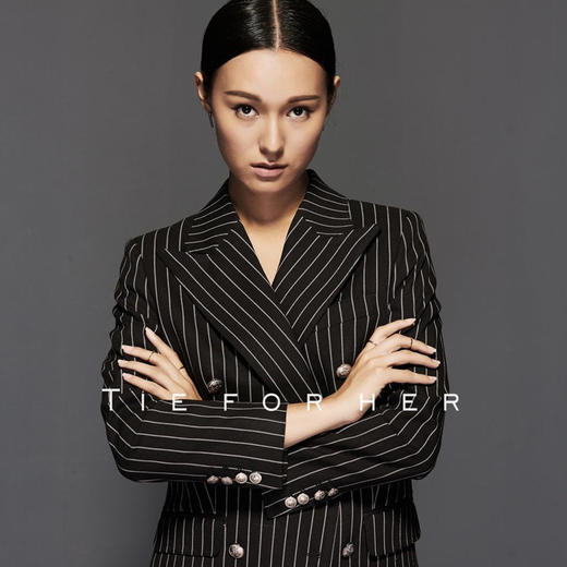 TF027 黑色条纹双排扣 西装 商品图3