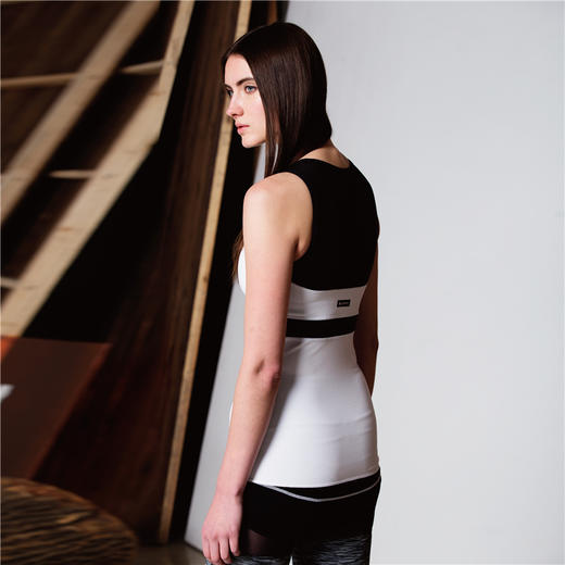 幻觉背心   ILLUSION TANK 商品图9