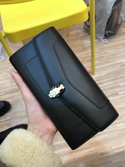 宝格丽蛇头钱包特价现货