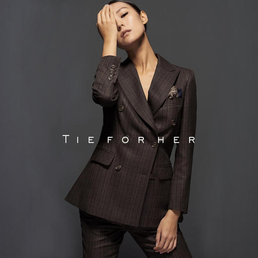 TF032 咖啡色暗格纹西装 商品图1