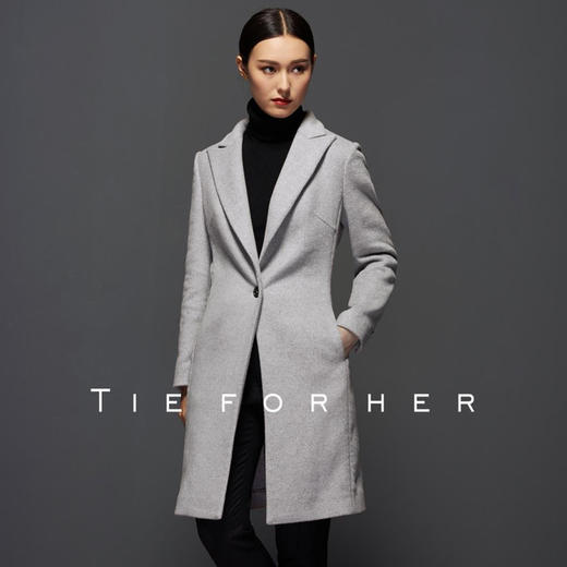 TF037 浅灰羊绒大衣 商品图1