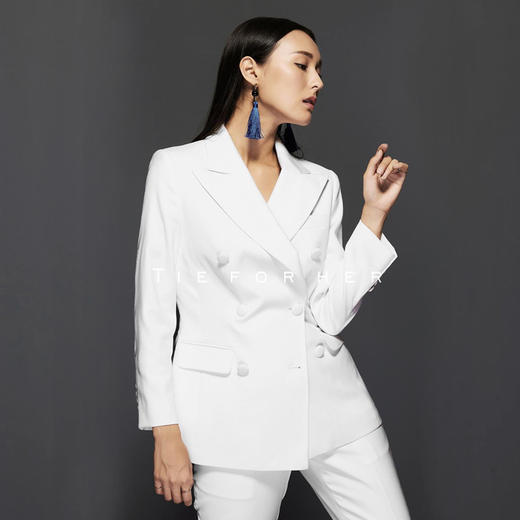 TF022 白色双排扣西装 商品图1