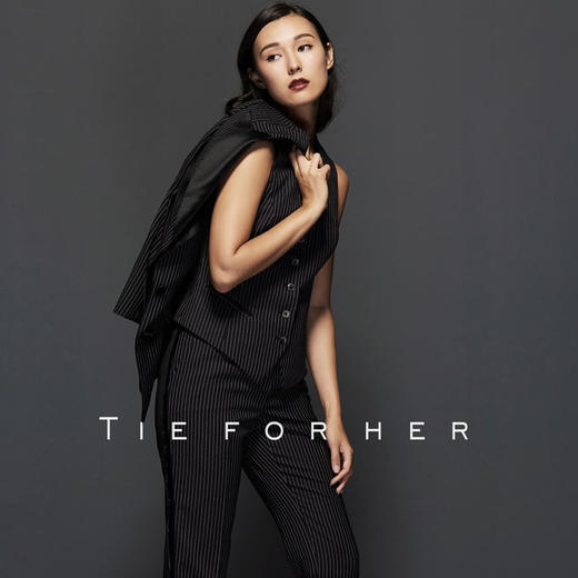 TF026 细条纹礼服款单排西装 商品图2