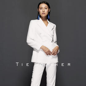 TF022 白色双排扣西装