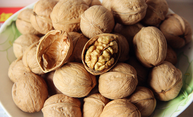 【 纸皮核桃】自然无添加颗颗精选 壳似薄纸肉质细腻果型完整