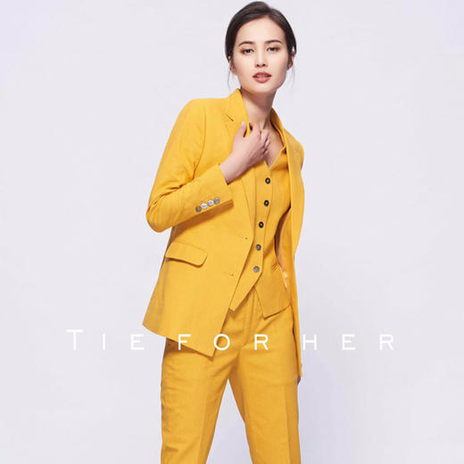 TF079 姜黄色三件套西装 商品图0