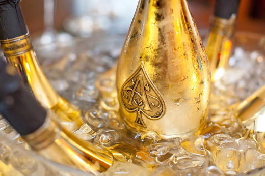 黑桃a黄金香槟armanddebrignacchampagneacebrutgold