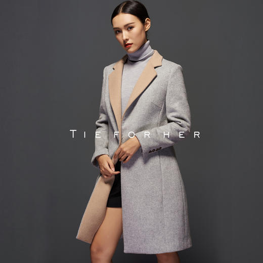 TF038单排平领浅驼大衣 商品图1