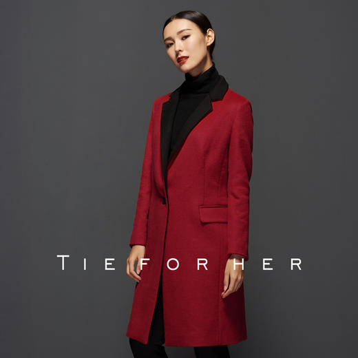 TF040单排平领正红大衣 商品图1