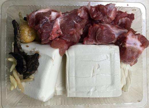 502生地麦冬猪骨汤 猪骨8两 生地 麦冬 豆腐 蜜枣 姜 商品图1