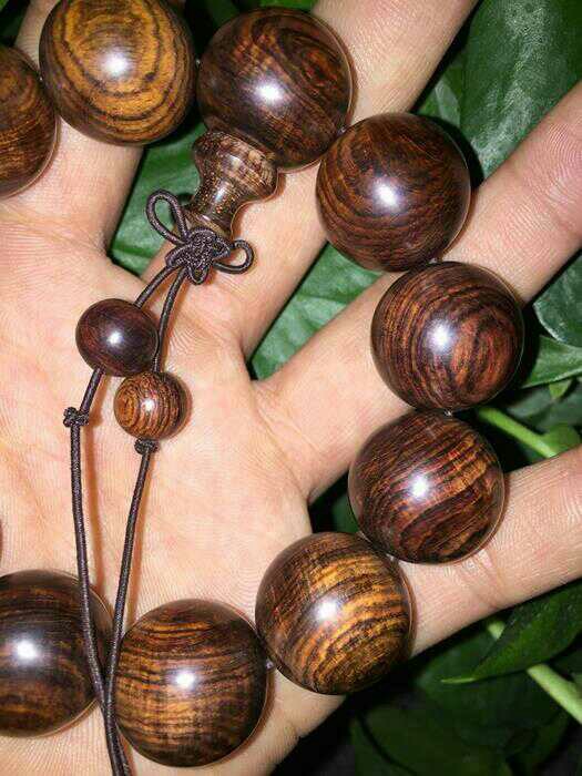 海南黄花梨2.0cm12颗商品编号:1377508881