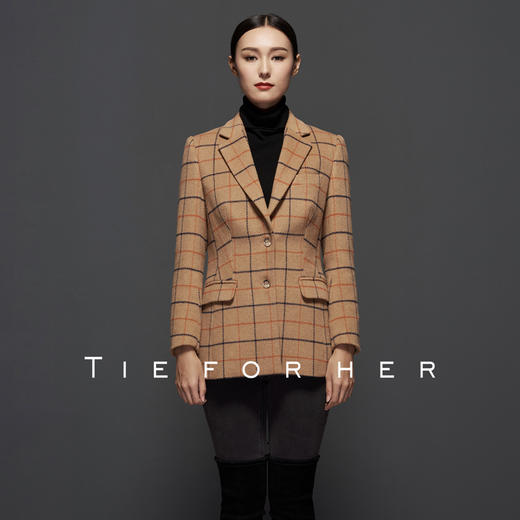 TF055粗纺浅驼格纹单排上衣 商品图2