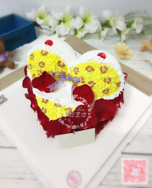 心形豹纹内衣蛋糕