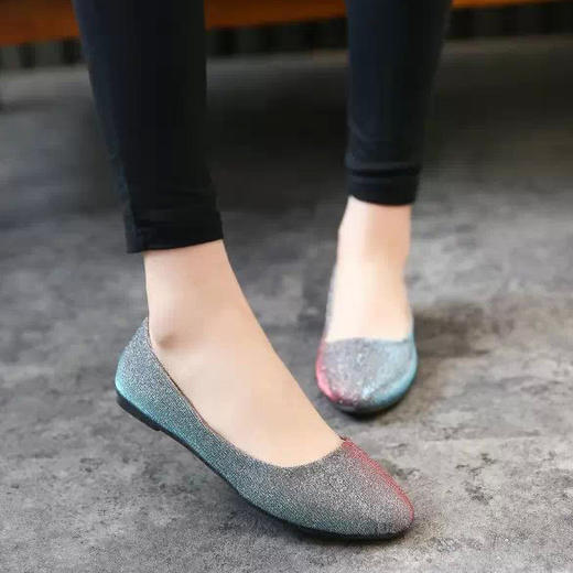 【服饰鞋包】 春夏新款女鞋韩版亮面变色浅口尖头舒适时尚单鞋 商品图0