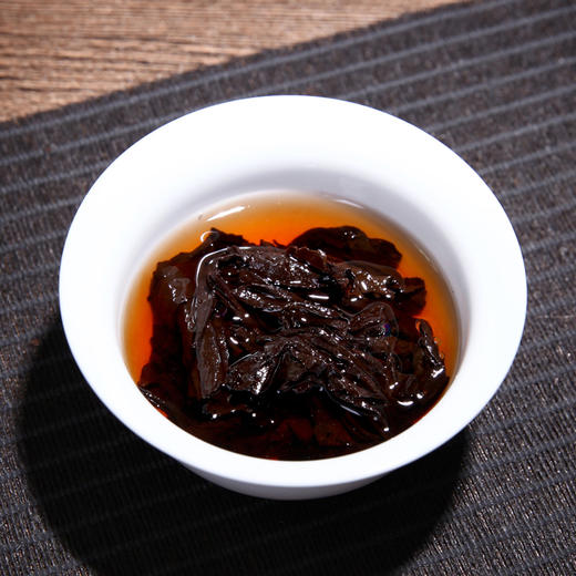 吉顺号2013年普洱茶《紫如意》紫芽茶砖250g/砖 商品图6