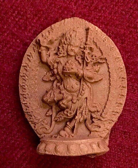 随喜发心捐赠闭关院3000赠予殊胜黑忿怒空行母擦擦