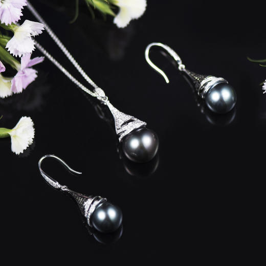「白天与黑夜」黑白钻黑珠耳坠 商品图5