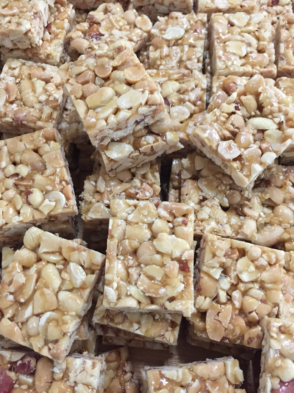 (微信公众号认证)主要经营:潮汕饼食,休闲零食,喜庆礼饼,潮汕特产手信