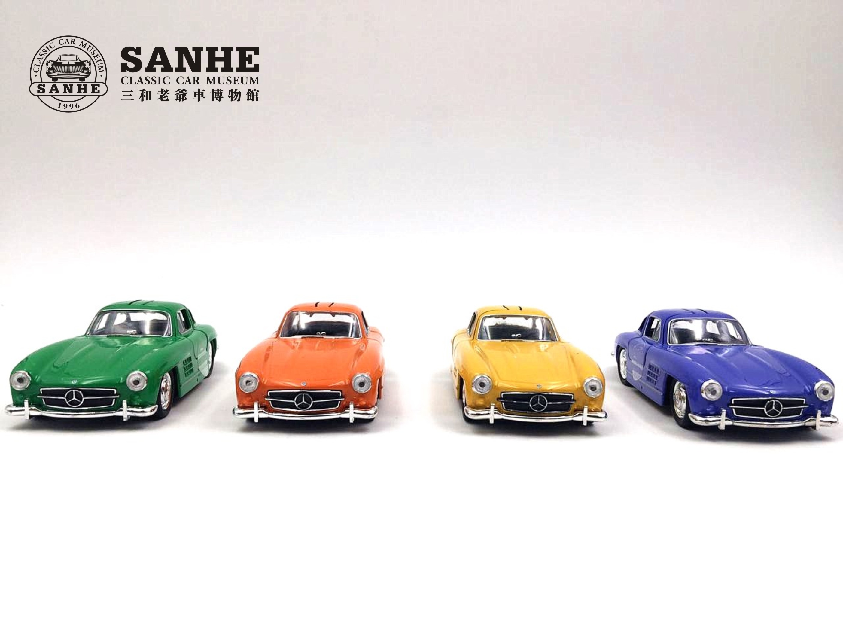 黑盒装奔驰车模