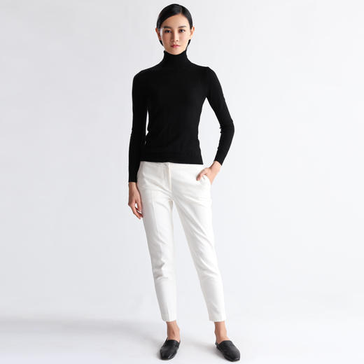 精纺双翻领挑孔女套衫 SJF18W251N 商品图4