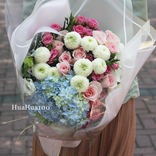 幸福摩天轮丨11朵粉玫瑰蓝绣球乒乓菊混合花束 商品图3