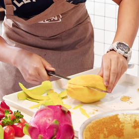 DIY烘焙课体验做蛋糕（做完可带走）亲子/闺蜜/情侣双人手工DIY蛋糕制作体验，烘焙名师现场指导，仅限深圳客户参与（深圳幸福西饼蛋糕）