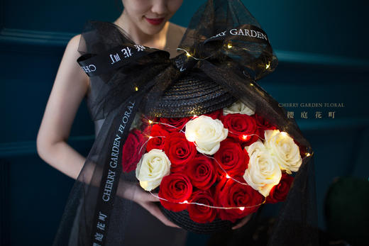 红玫瑰与白玫瑰歌剧魅影花篮