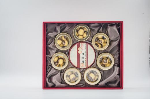 南方优品-御·囍--茶盒装 茶礼 陈皮白牡丹100克+7罐菩提珠 商品图2