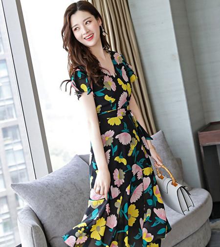 CQ  TSZJ302 新品V领喇叭袖印花收腰中长款雪纺连衣裙 商品图0